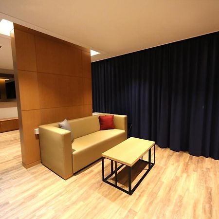 Sea Cruise Hotel Sokcho Zewnętrze zdjęcie