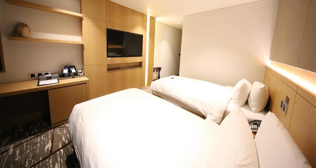 Sea Cruise Hotel Sokcho Zewnętrze zdjęcie