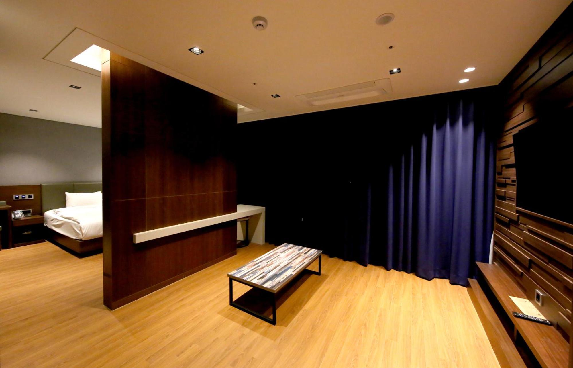 Sea Cruise Hotel Sokcho Zewnętrze zdjęcie