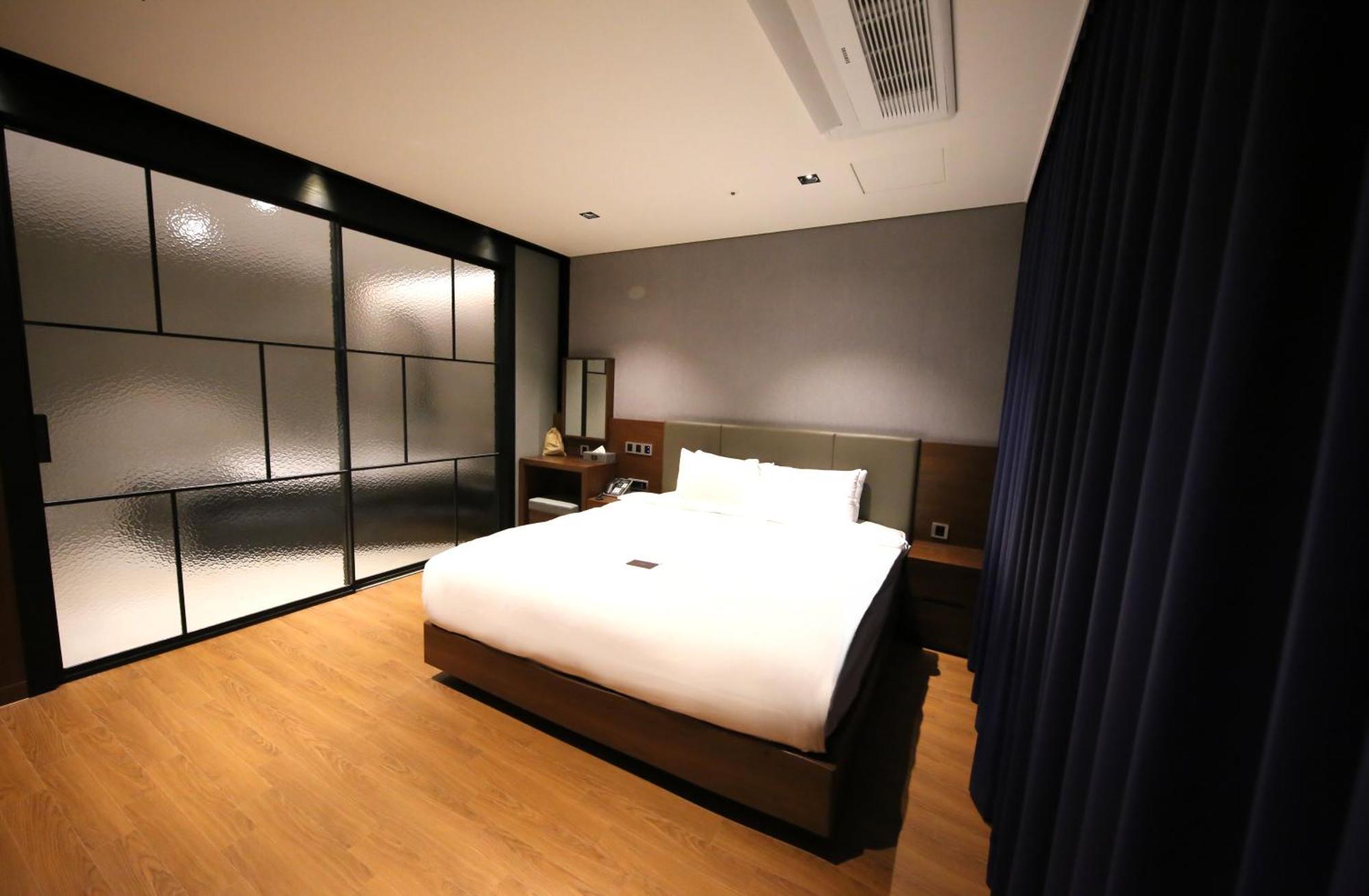 Sea Cruise Hotel Sokcho Zewnętrze zdjęcie